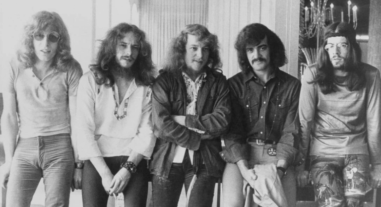 A banda Jeth, 1968