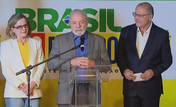 Lula Anuncia Os Nomes Dos Primeiros Ministros Do Seu Governo Saiba Quem São Rádio Difusão 